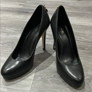 MICHAEL Michael Kors Black Stiletto Heels